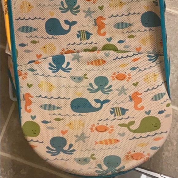 A summer bath for baby’s - Picture 2 of 2